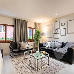 https://old-town-viii-by-aston-rentals.bilbaohotelsspain.com